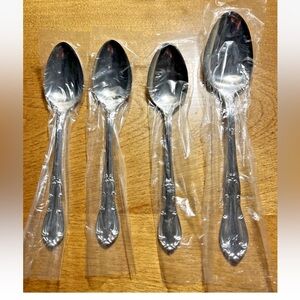 MERRIMACK (STAINLESS) by TOWLE USA 4 Spoons-3 Teaspoons 1 Soup~NEW!